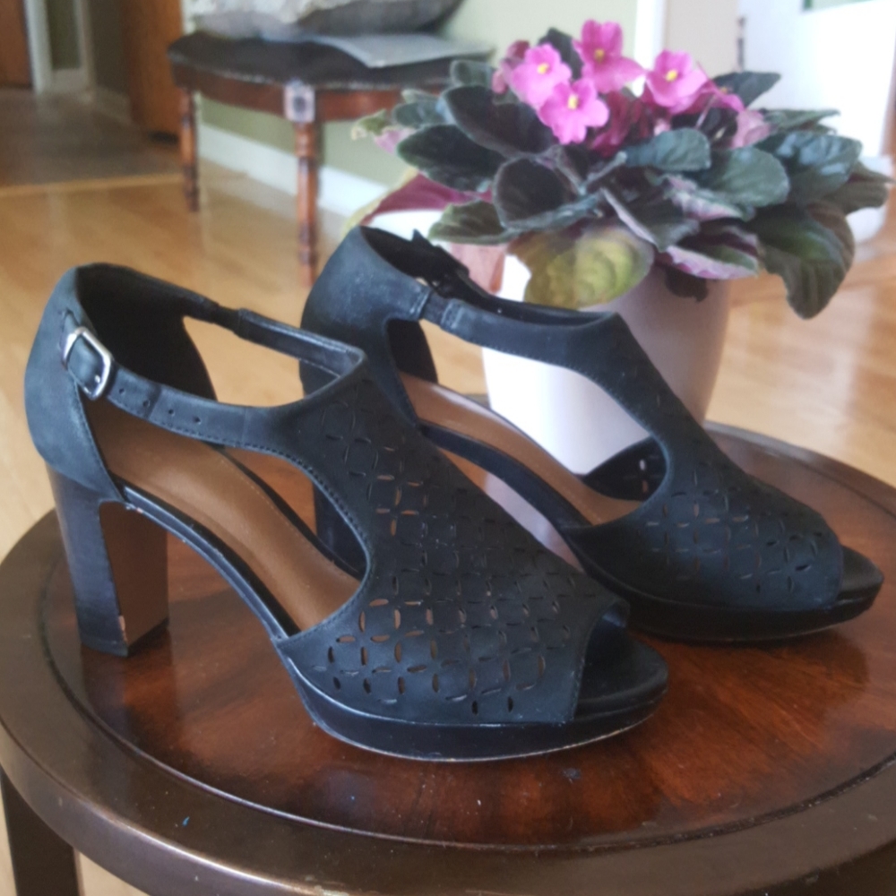 Clarks heel